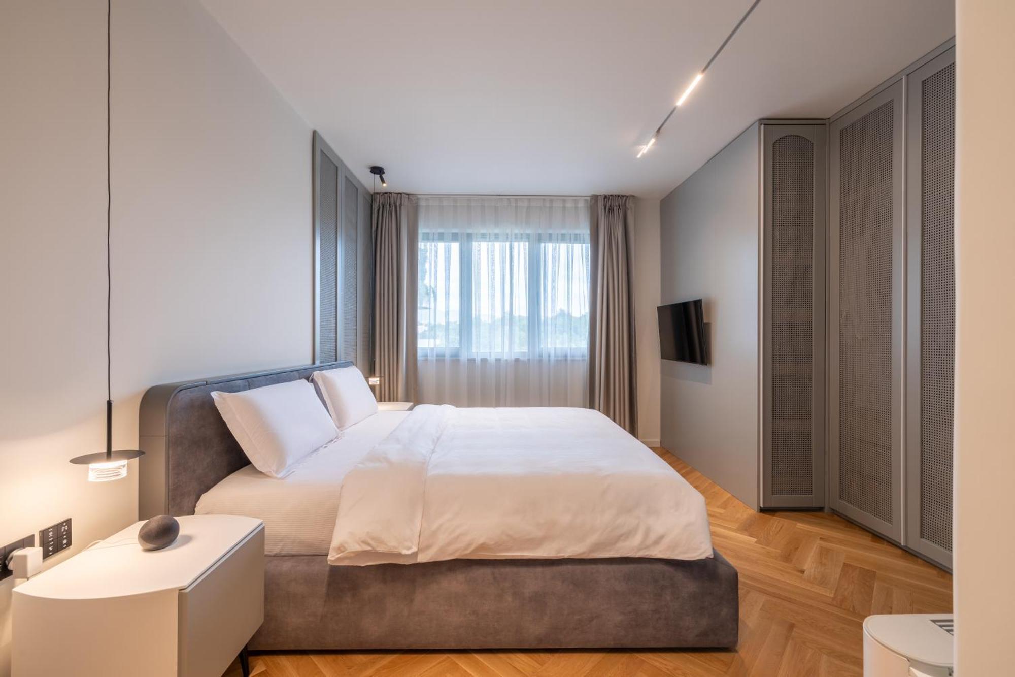 Vater Selected Apartments 티라나 외부 사진