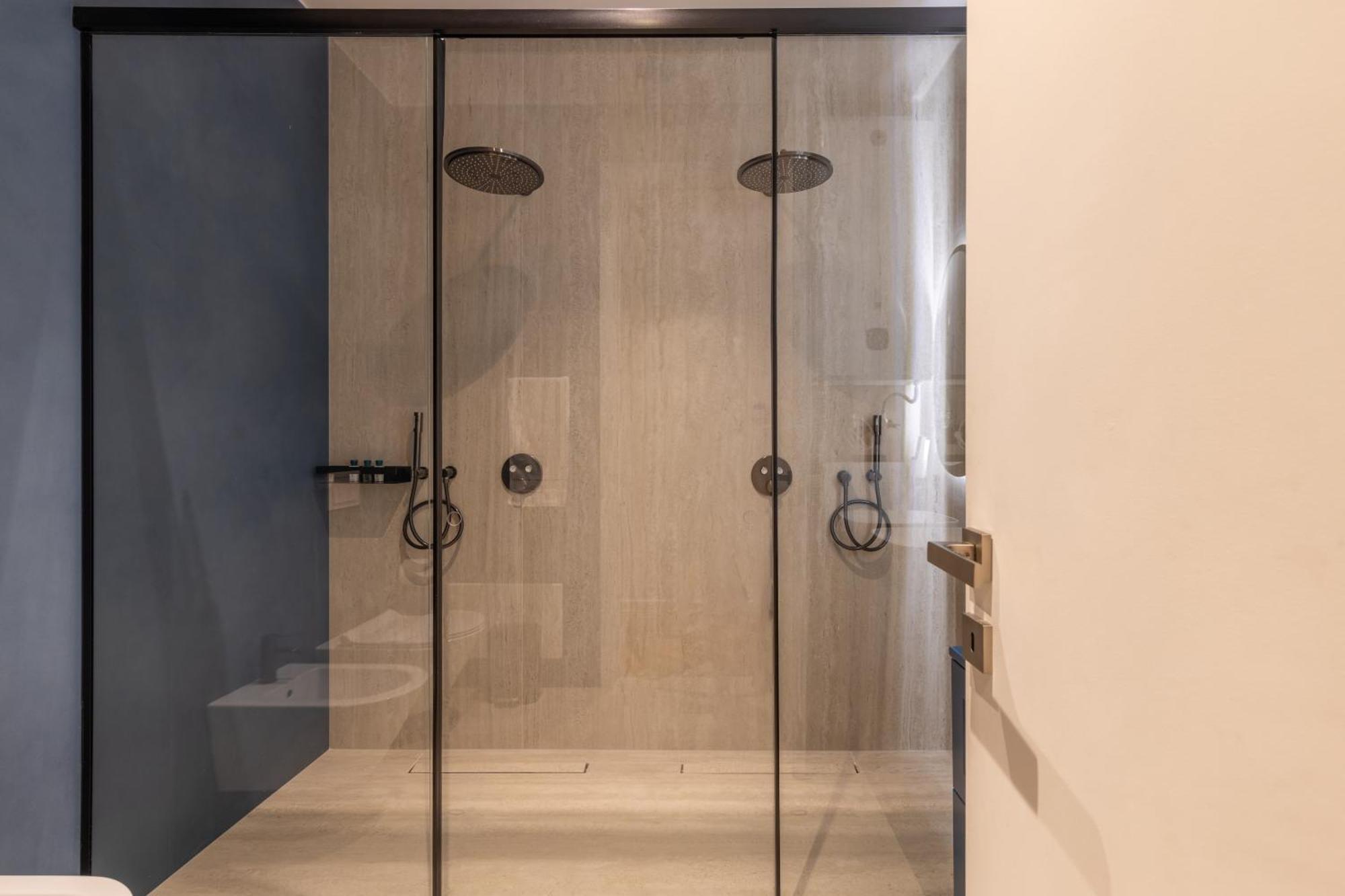 Vater Selected Apartments 티라나 외부 사진